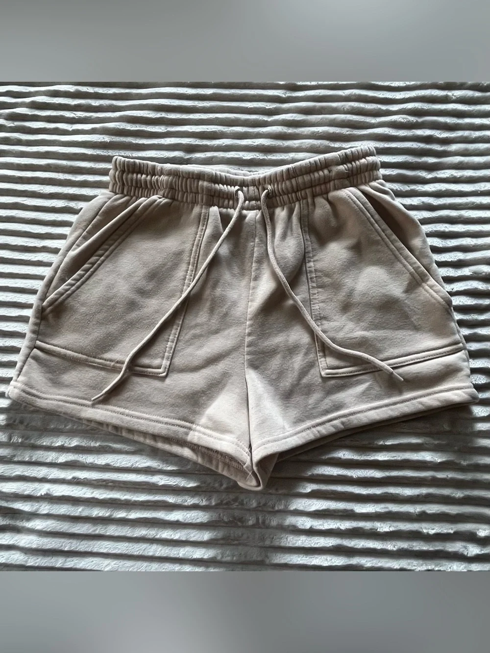 Rue21 cream/beige plush lounge shorts ♡
